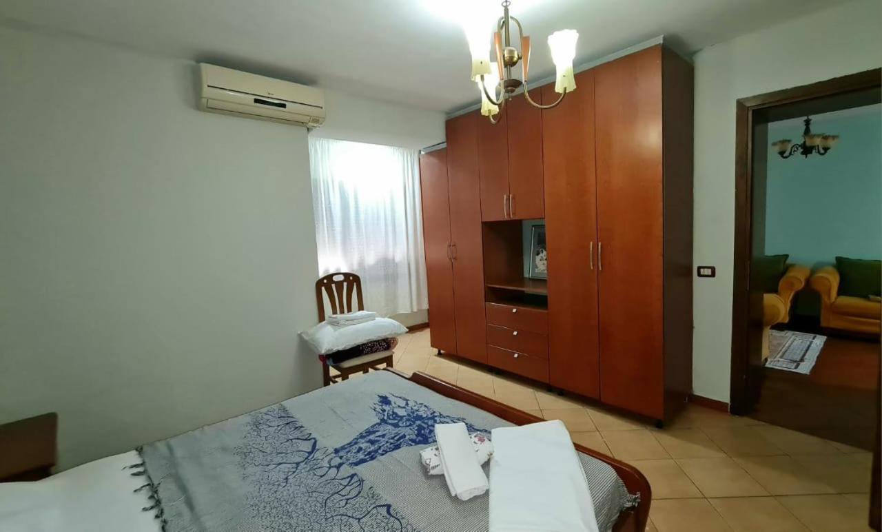 Calmly, Spacious Apartment Next To Usa Embassy ติรานา ภายนอก รูปภาพ